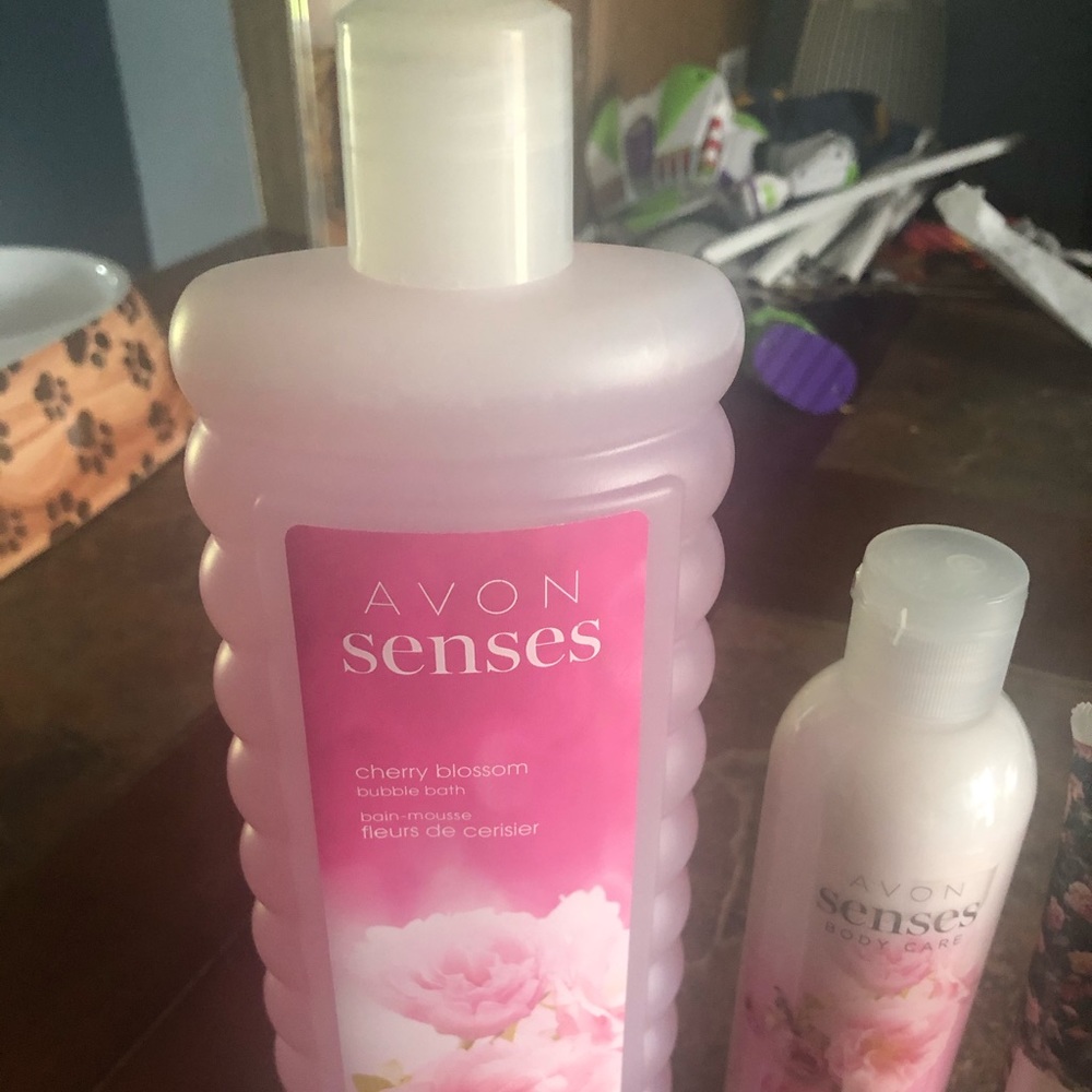 Avon lot
